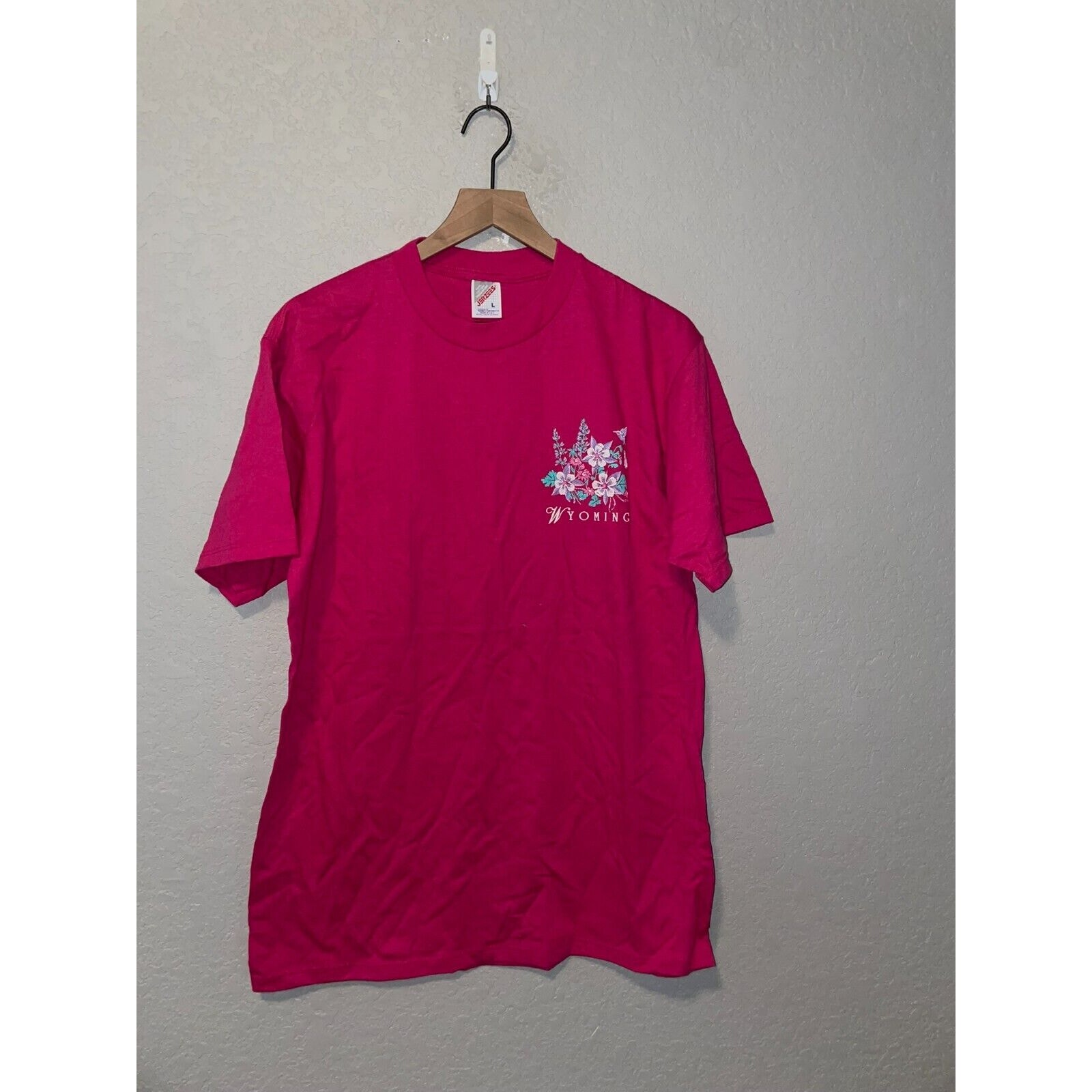 Vintage Wyoming Shirt Destination Flower Pink Graphic Shirt Large Jerzees Wy